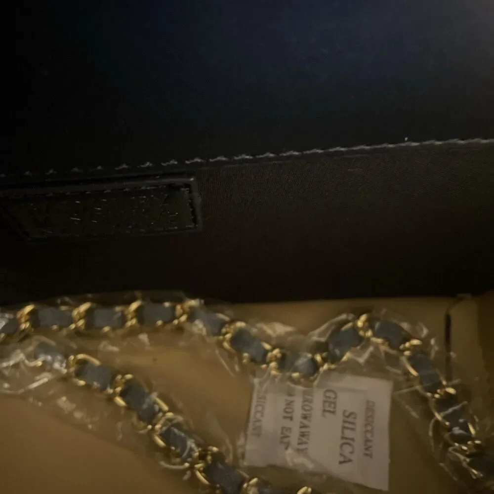 Badgley Mischka Quilted Blue Denim Crossbody Hand Bag Purse Gold Chain